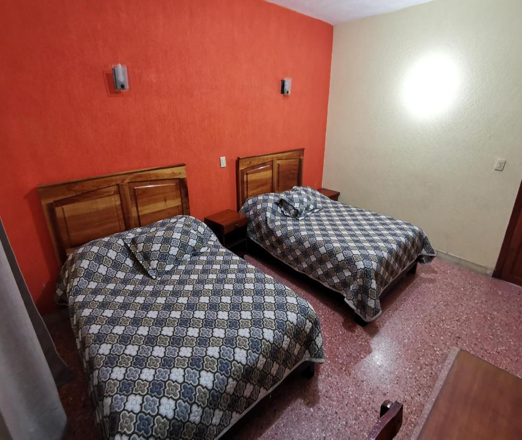 Capital O Hotel Hidalgo Параисо Экстерьер фото